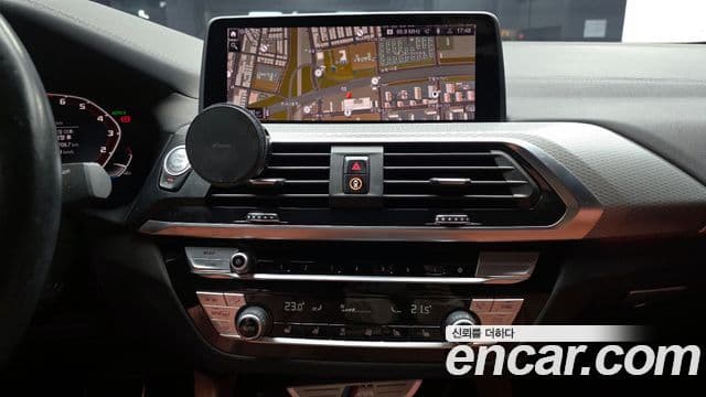 BMW X4 2020 — ფოტო 15/20
