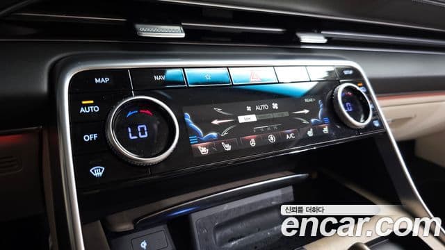 Genesis GV80 2023 — Şəkil 16/20