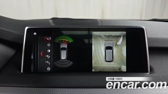 BMW X5 2018 — ფოტო 14/20