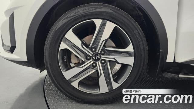 Kia Sorento 2021 — ფოტო 5/20
