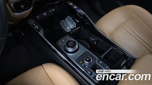 Kia Sorento 2023 — ფოტო 9/20