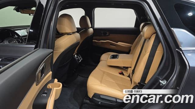 Kia Sorento 2023 — ფოტო 12/20