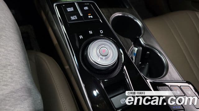 Kia K8 2022 — Şəkil 9/20