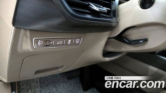 Kia K8 2022 — Şəkil 14/20