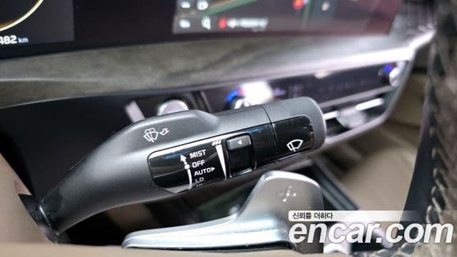 Kia K8 2022 — Şəkil 15/20