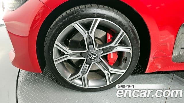 Kia Stinger 2019 — Şəkil 5/20
