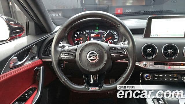 Kia Stinger 2019 — Şəkil 13/20