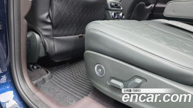 Genesis GV80 2022 — Photo 7/40