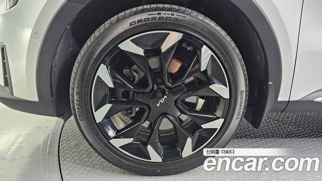 Kia Sorento 2023 — фото 5 из 20