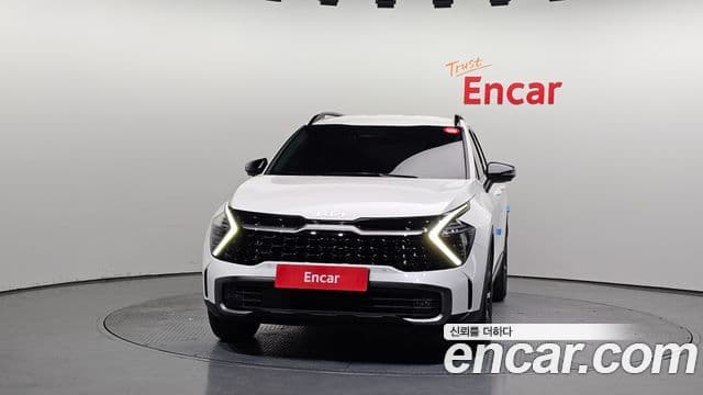Kia Sportage 2022 — ფოტო 3/20