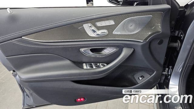 Mercedes-Benz CLS-Class 2019 — Photo 23/36