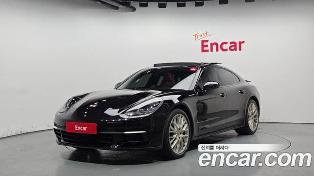 Porsche Panamera 2020 — Şəkil 1/20