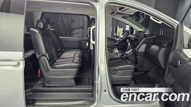 Hyundai Staria 2022 — ფოტო 12/20