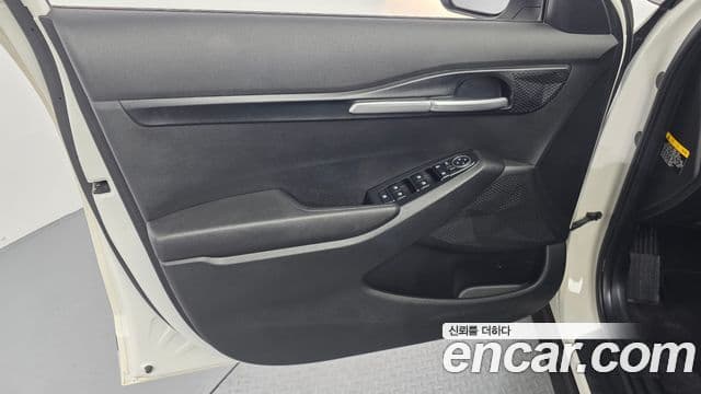Kia Seltos 2019 — Şəkil 19/30