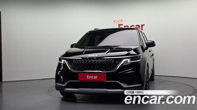 Kia Carnival 2023 — Фото 3/20