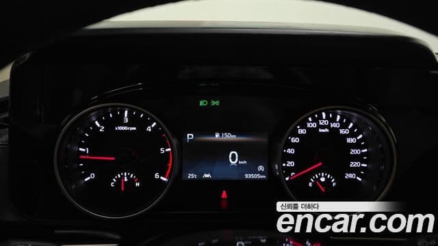 Kia Carnival 2023 — Фото 8/20