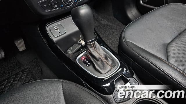 Jeep Compass 2021 — Şəkil 9/20