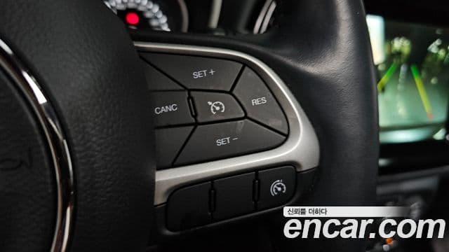 Jeep Compass 2021 — Şəkil 19/20