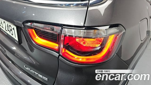 Jeep Compass 2021 — Photo 14/32