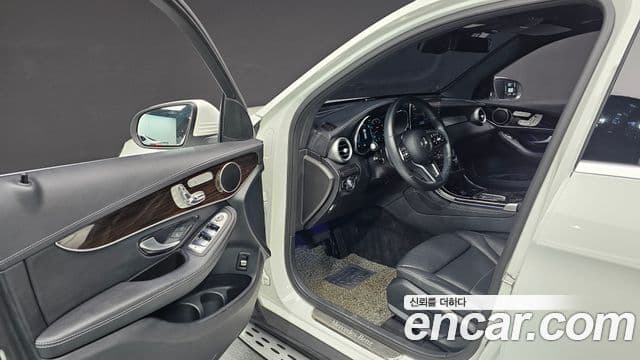 Mercedes-Benz GLC-Class 2020 — Фото 10/20