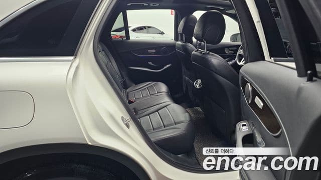 Mercedes-Benz GLC-Class 2020 — Фото 11/20