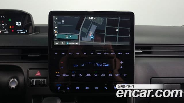 Hyundai Staria 2025 — Фото 14/20