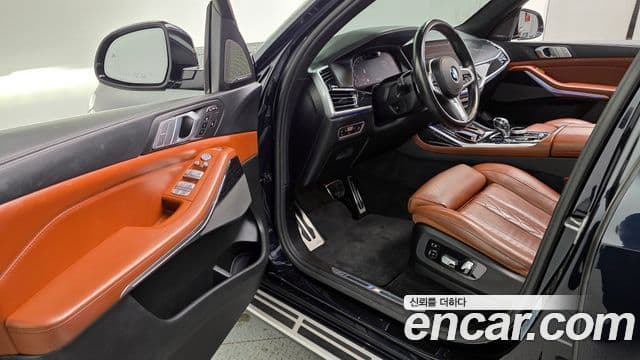 BMW X7 2021 — Şəkil 10/20