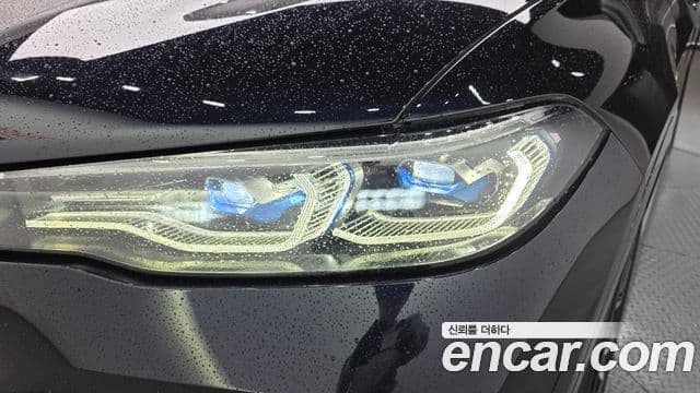 BMW X7 2021 — Şəkil 19/31