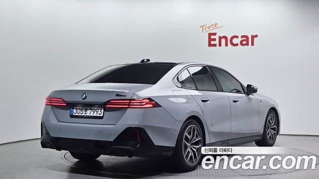 BMW 5 Series 2025 — Şəkil 2/20