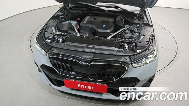 BMW 5 Series 2025 — Şəkil 6/20