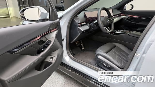 BMW 5 Series 2025 — Şəkil 10/20