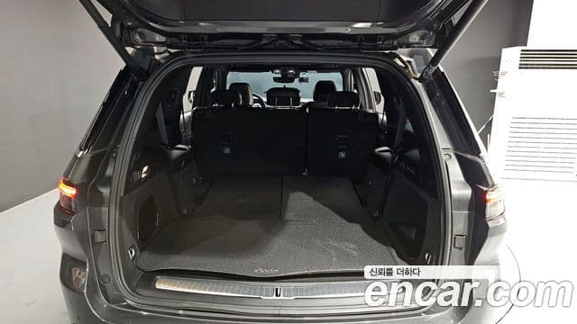 Jeep Grand Cherokee 2022 — Фото 20/20