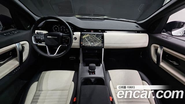 Land Rover Discovery Sport 2025 — ფოტო 7/20
