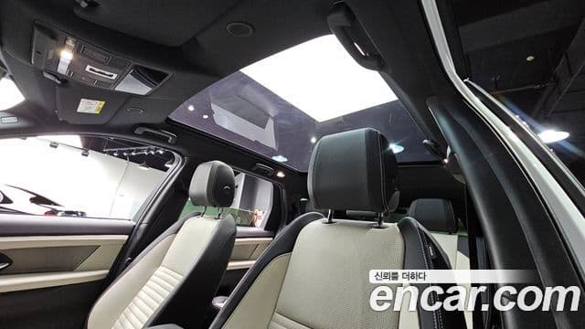 Land Rover Discovery Sport 2025 — ფოტო 19/20