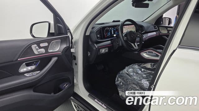 Mercedes-Benz GLE-Class 2023 — Şəkil 10/20