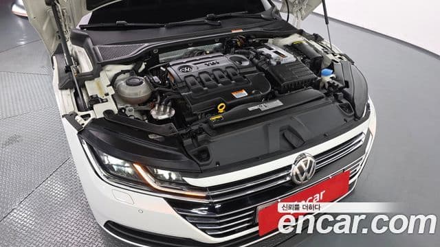 Volkswagen Arteon 2019 — ფოტო 6/20