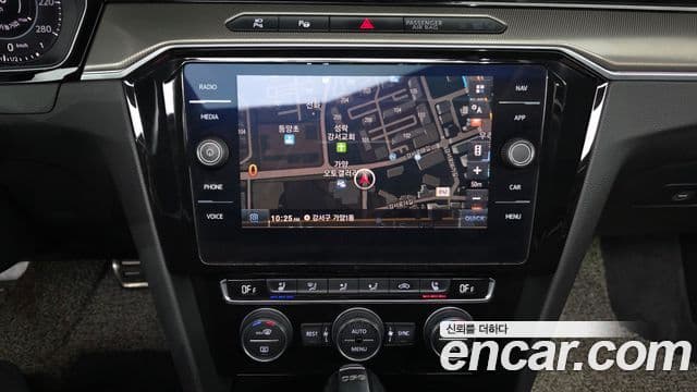 Volkswagen Arteon 2019 — ფოტო 15/20