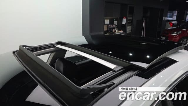 Volkswagen Arteon 2019 — ფოტო 18/20