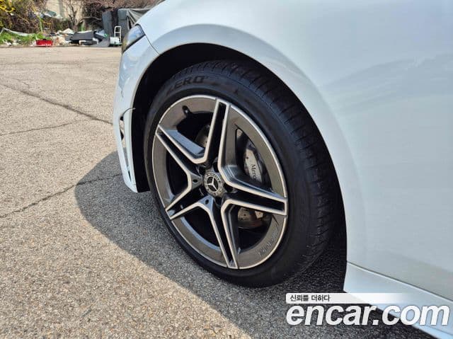 Mercedes-Benz CLS-Class 2022 — фото 19 из 20