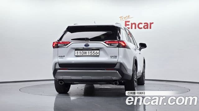 Toyota RAV4 2024 — Şəkil 4/20
