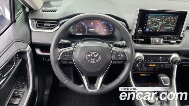 Toyota RAV4 2024 — Şəkil 13/20