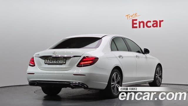 Mercedes-Benz E-Class 2020 — Şəkil 2/20