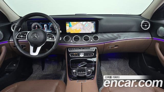 Mercedes-Benz E-Class 2020 — Şəkil 7/20