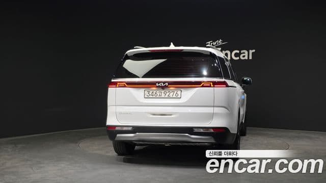 Kia Carnival 2023 — Şəkil 4/20