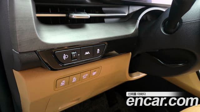 Kia Carnival 2023 — Şəkil 13/20