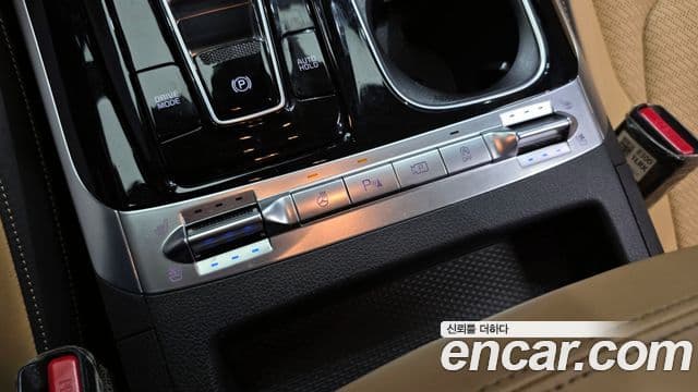 Kia Carnival 2023 — Şəkil 20/20