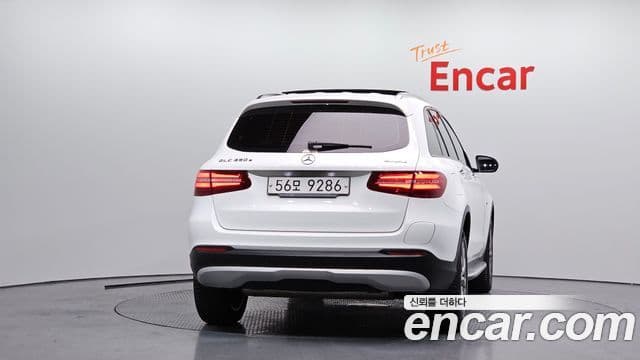 Mercedes-Benz GLC-Class 2018 — Şəkil 4/20
