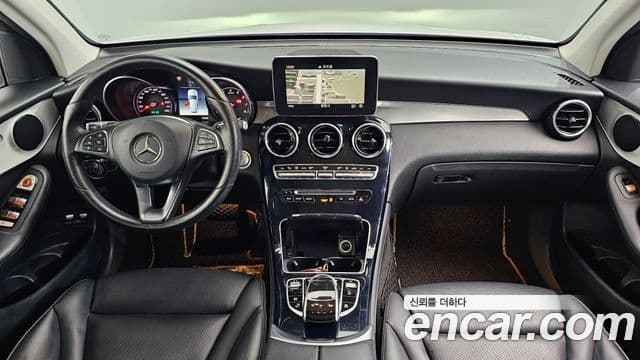 Mercedes-Benz GLC-Class 2018 — Şəkil 7/20