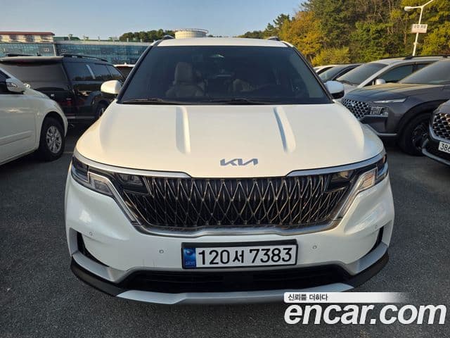 Kia Carnival 2022 — Фото 2/17