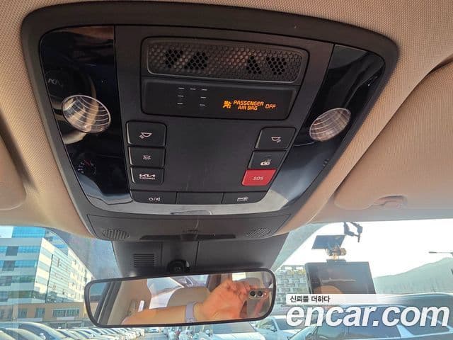 Kia Carnival 2022 — Фото 13/17